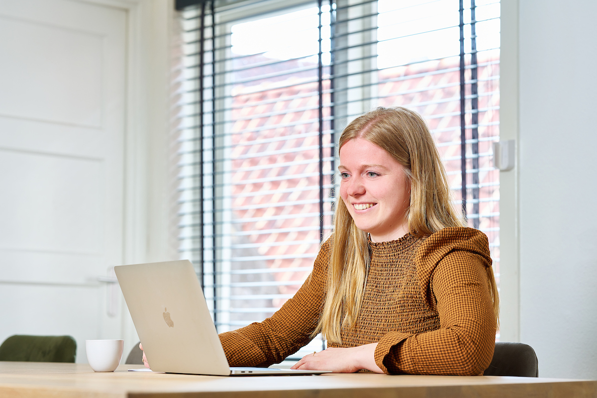 Junior copywriter en contentmarketeer bij de Communicatiemakers: Marloees Savelkoel
